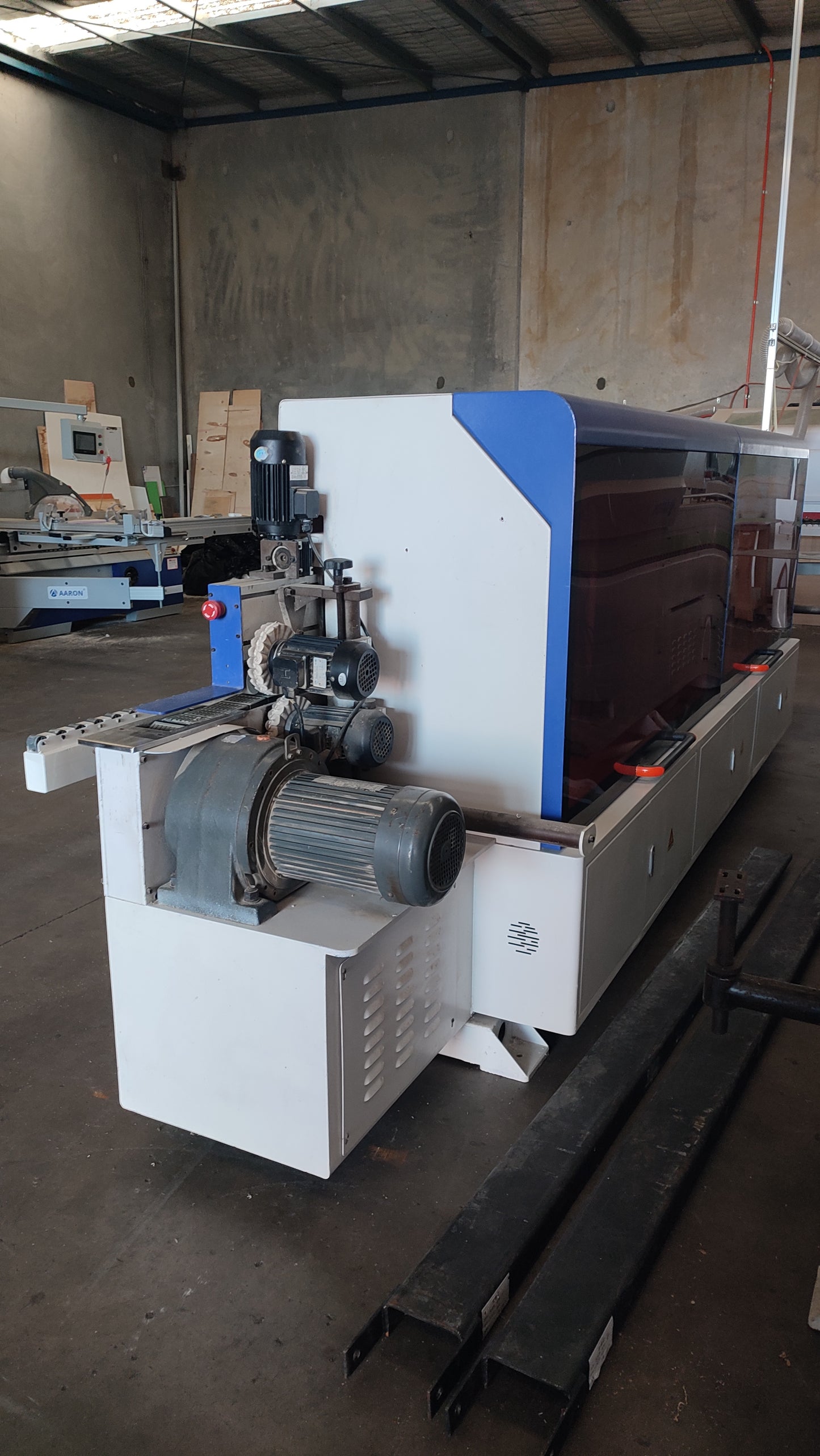 Used Automatic Edgebander with Corner Rounding