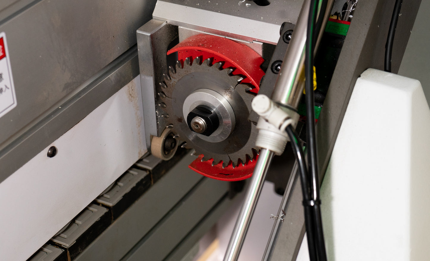 Aaron AU45DSJ - 45° and Straight Combination Edgebander