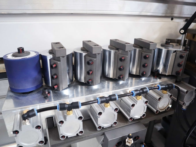 Aaron PURE Max - Advanced High-Speed PUR Edgebander (V-Belt Feeding)