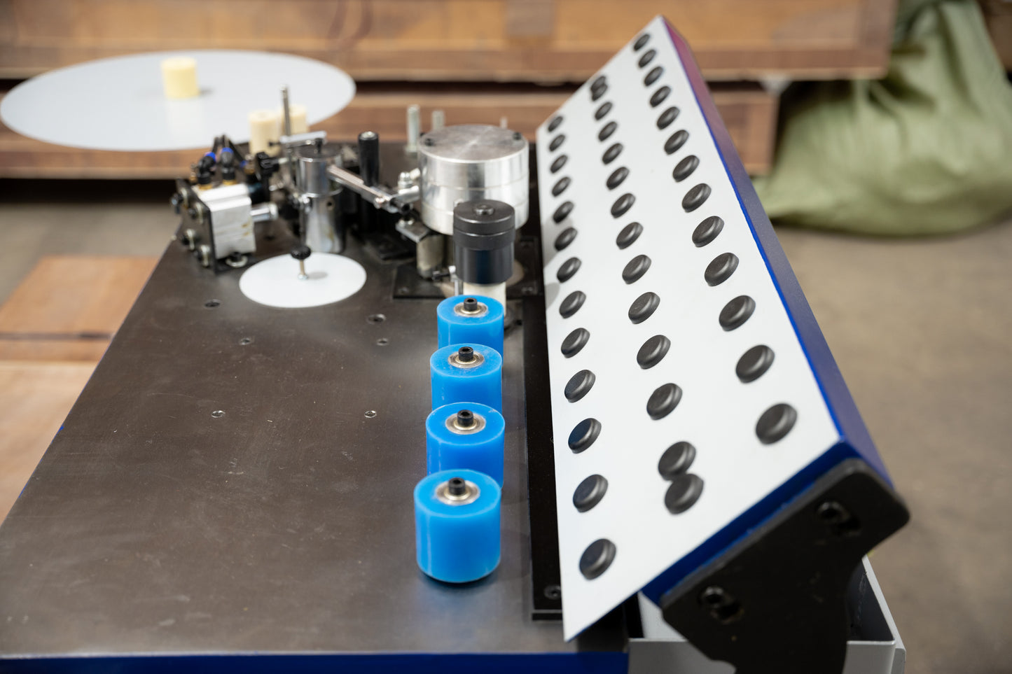 Aaron CEB-50 - Single-Phase Edgebander for Straight, Angles and Contours