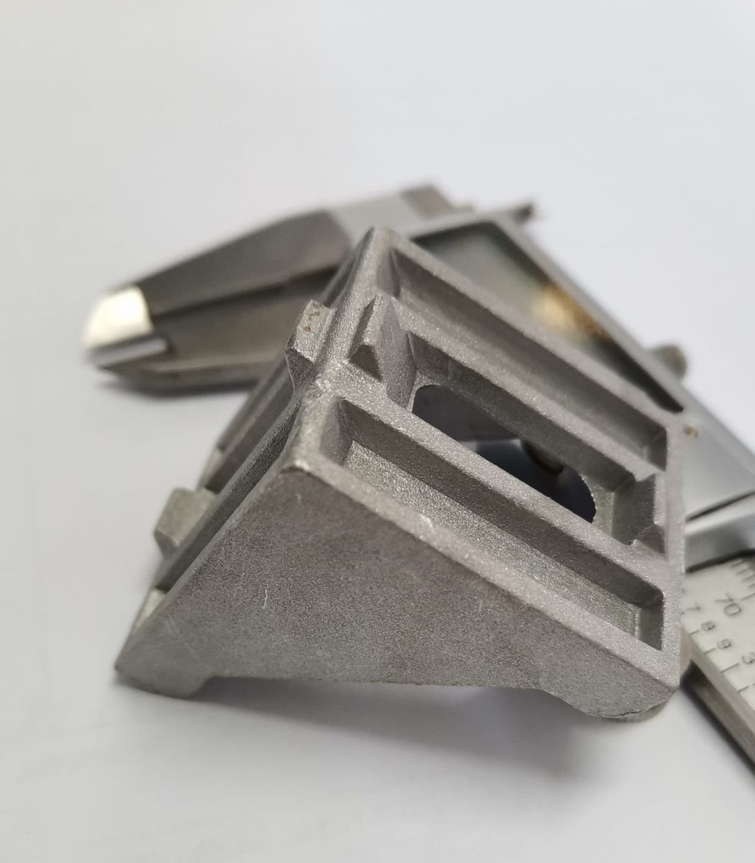 Corner Fittings Aluminium T-Slot Profile Extrution 4040 Bracket